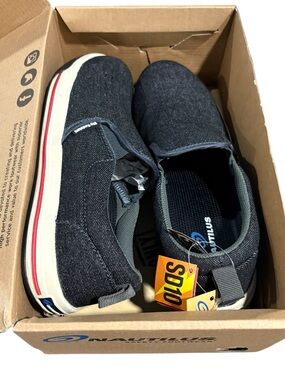 New Nautilus Safety Footwear Shoes Size 8.5 N1435 Westside Slip-On ESD